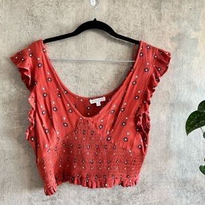 Patrons of Peace Boho Floral print ruffled crop top 💗